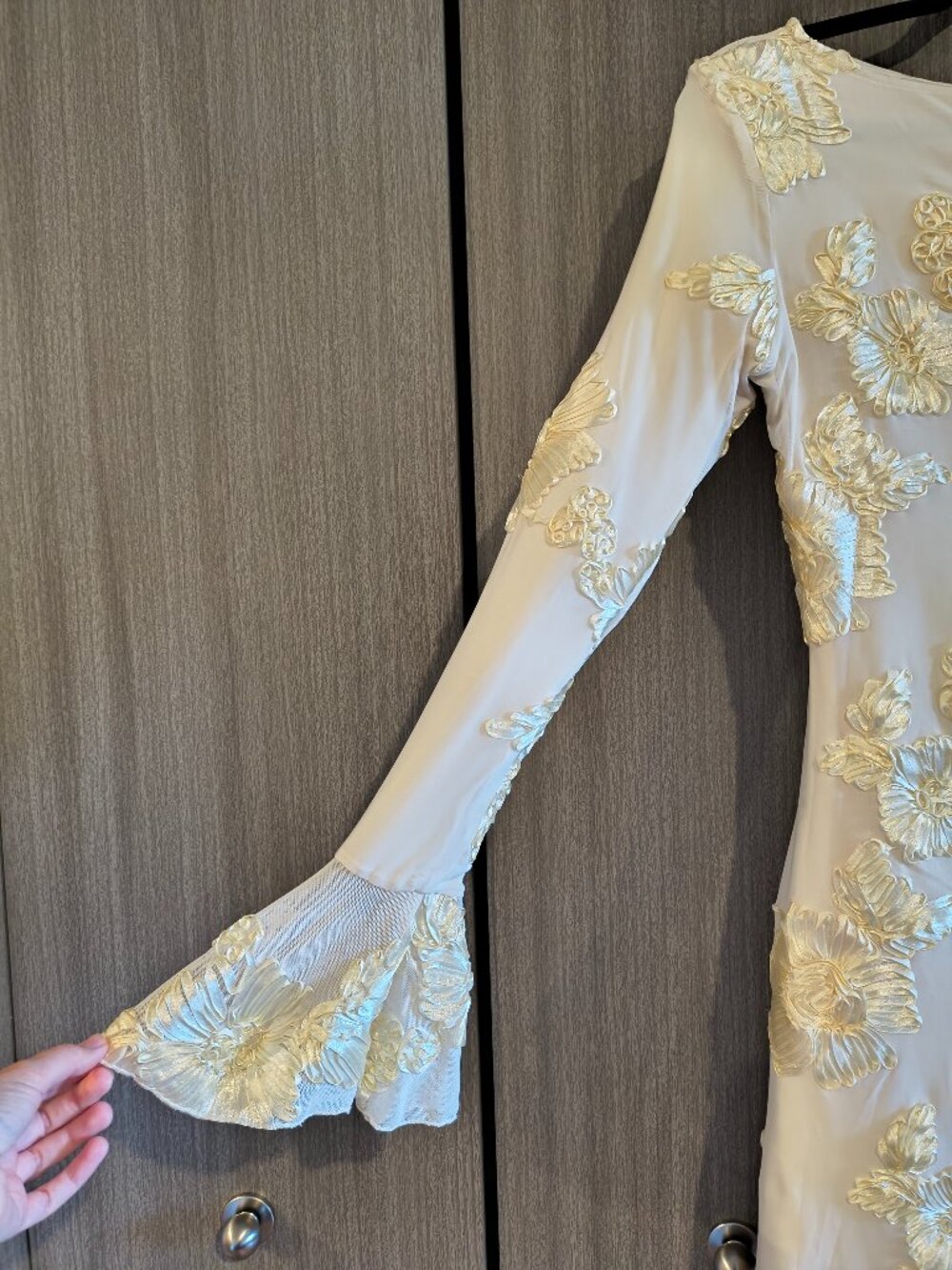 Pretty Garden Fashion Brand New With Tags Gold Cream Floral Midi Bodycon Dress - Picture 2 of 12